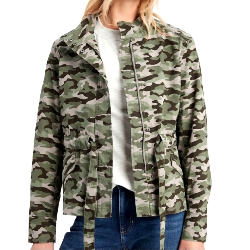 Banana Republic Vintage Inspired Green Camo Utility Jacket